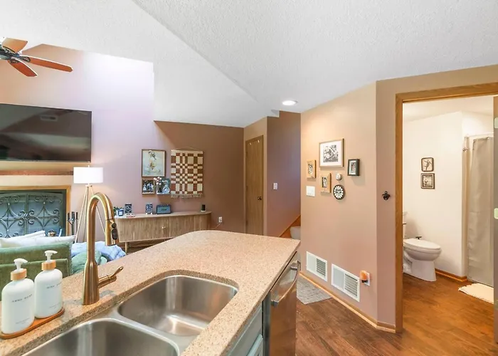 King Bed Fire Pit Pool & Walk To North Course *